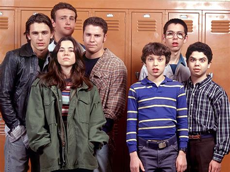 ¿Freaks and Geeks te transportará a la nostalgia de los años 80 con su honesta representación de la adolescencia?